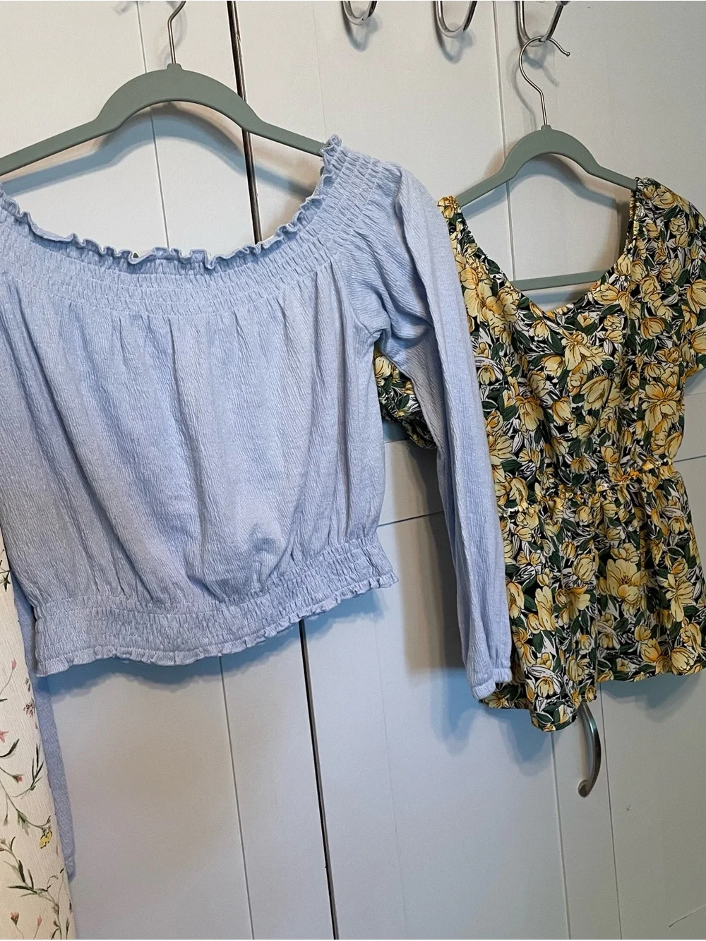 Bundle of 3 H&M cream with flowers , Divided blue and SHEIN yellow and black .